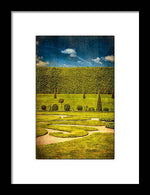 Load image into Gallery viewer, Hampton Court 'The Privy Garden - Framed Print
