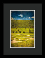 Load image into Gallery viewer, Hampton Court 'The Privy Garden - Framed Print
