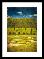 Load image into Gallery viewer, Hampton Court 'The Privy Garden - Framed Print
