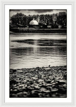 Load image into Gallery viewer, Dome across the Thames at Greenwich - Framed Print
