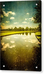 Load image into Gallery viewer, Hampton Court The Great Fountain Garden Curved Canal - Acrylic Print
