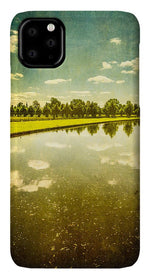 Load image into Gallery viewer, Hampton Court The Great Fountain Garden Curved Canal - Phone Case
