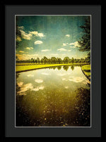 Load image into Gallery viewer, Hampton Court The Great Fountain Garden Curved Canal - Framed Print

