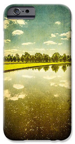 Load image into Gallery viewer, Hampton Court The Great Fountain Garden Curved Canal - Phone Case
