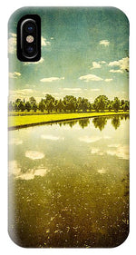Load image into Gallery viewer, Hampton Court The Great Fountain Garden Curved Canal - Phone Case
