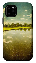 Load image into Gallery viewer, Hampton Court The Great Fountain Garden Curved Canal - Phone Case
