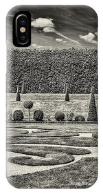 Load image into Gallery viewer, Hampton Court The Privy Garden BW - Phone Case
