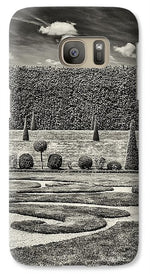 Load image into Gallery viewer, Hampton Court The Privy Garden BW - Phone Case
