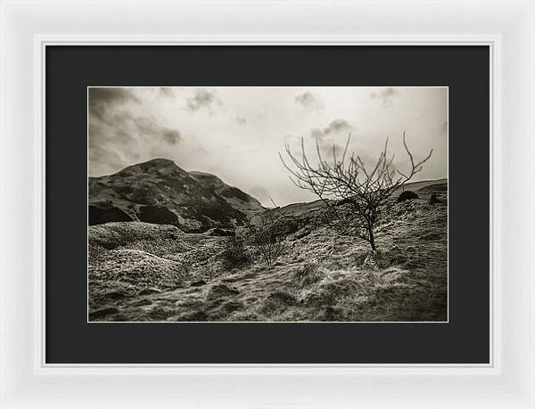 Land of Scotland shif tlens effect - Framed Print