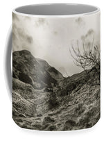 Load image into Gallery viewer, Land of Scotland shif tlens effect - Mug
