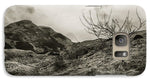 Load image into Gallery viewer, Land of Scotland shif tlens effect - Phone Case
