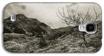 Load image into Gallery viewer, Land of Scotland shif tlens effect - Phone Case
