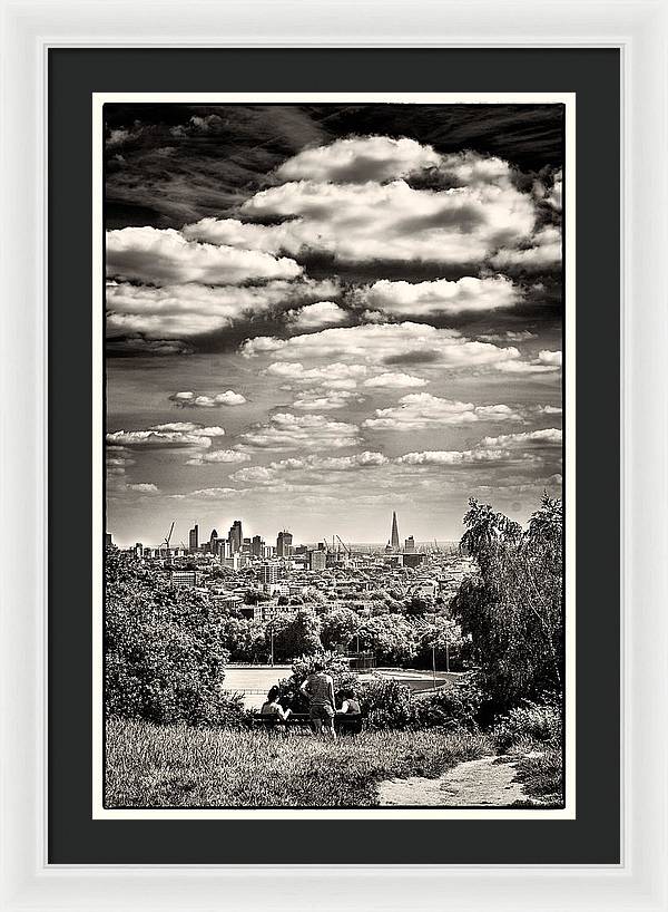 London Views and Green Spaces - Framed Print