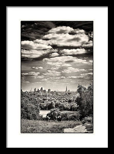 London Views and Green Spaces - Framed Print