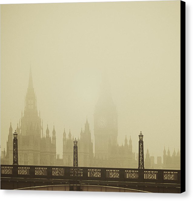 Misty London skyline - Canvas Print