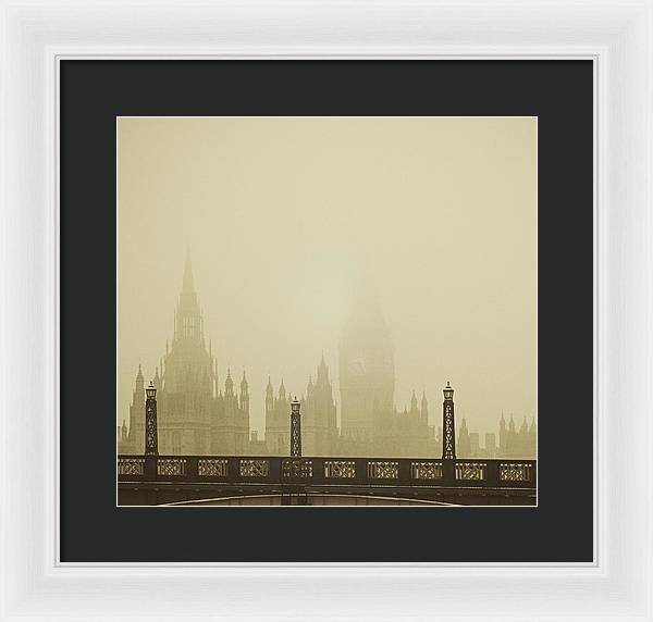 Misty London skyline - Framed Print