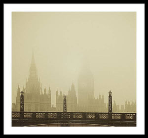 Misty London skyline - Framed Print