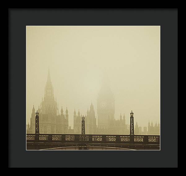 Misty London skyline - Framed Print