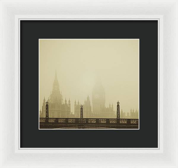 Misty London skyline - Framed Print