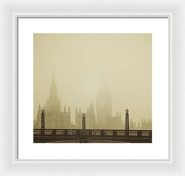 Misty London skyline - Framed Print