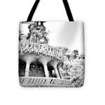 Load image into Gallery viewer, Park Guell Twists - Tote Bag

