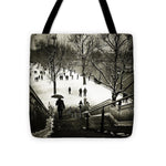 Load image into Gallery viewer, Snow in London - Tote Bag
