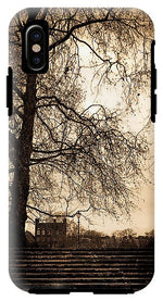 Load image into Gallery viewer, Step up to the little house - Phone Case
