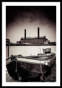 walking along the Thames - Framed Print