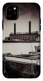 Load image into Gallery viewer, walking along the Thames - Phone Case
