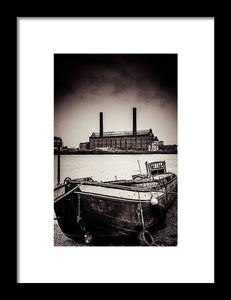 walking along the Thames - Framed Print