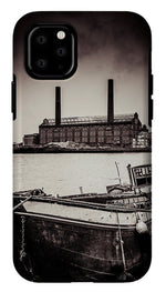 Load image into Gallery viewer, walking along the Thames - Phone Case
