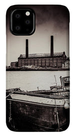Load image into Gallery viewer, walking along the Thames - Phone Case
