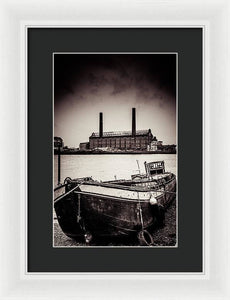 walking along the Thames - Framed Print