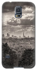 Load image into Gallery viewer, Walking the Sights - Phone Case
